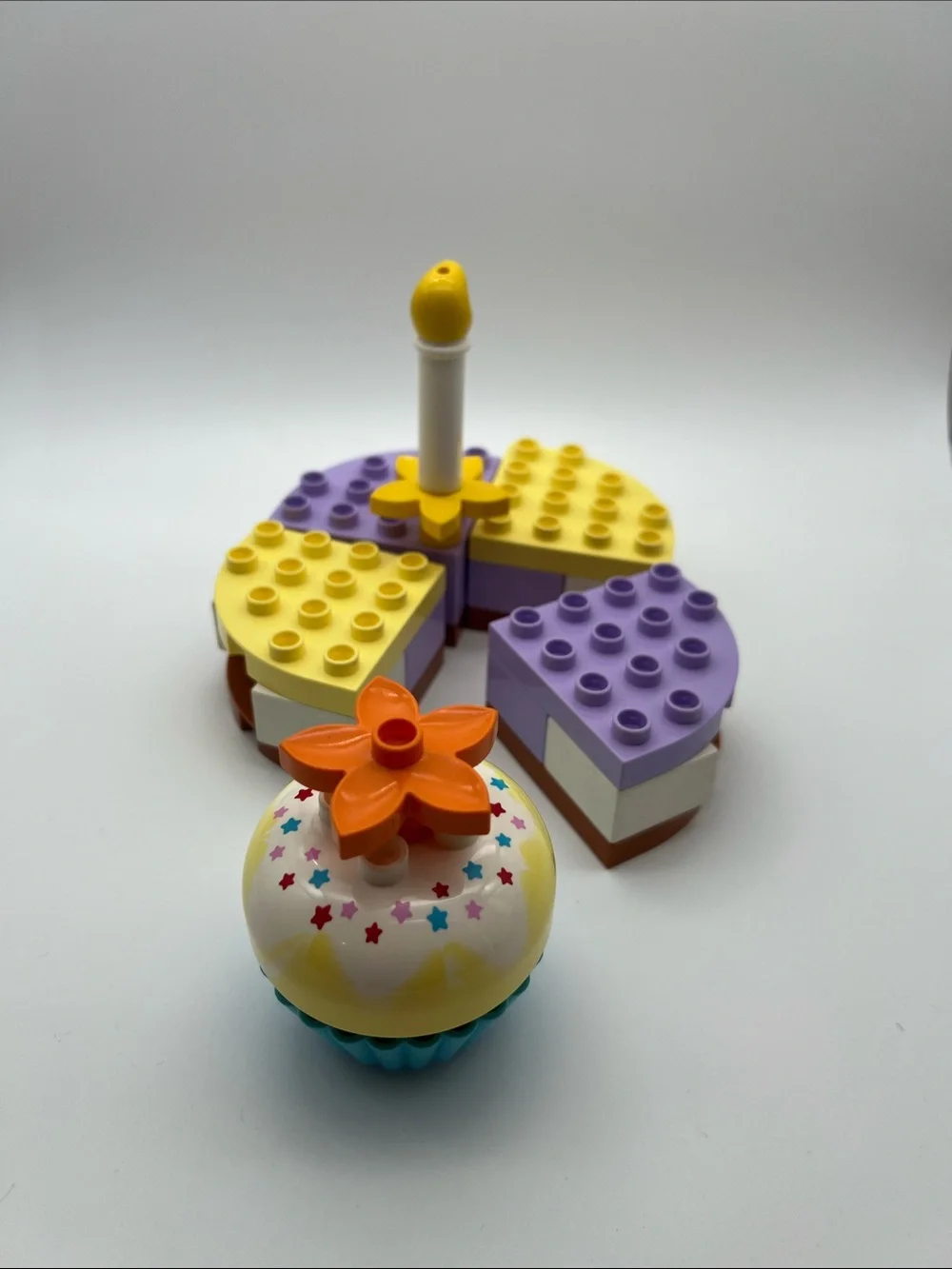 LEGO DUPLO Cake and Cupcake playset - Birthday Celebration - Toddler Toy